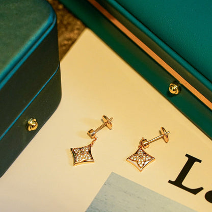 [Clover Jewelry]STAR DIAMONDS EARRINGS GOLD