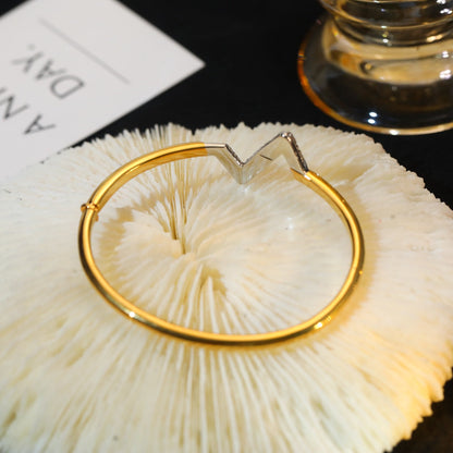 [Clover Jewelry]VOLTE UPSITE DOWN GOLD DIAMOND BRACELET