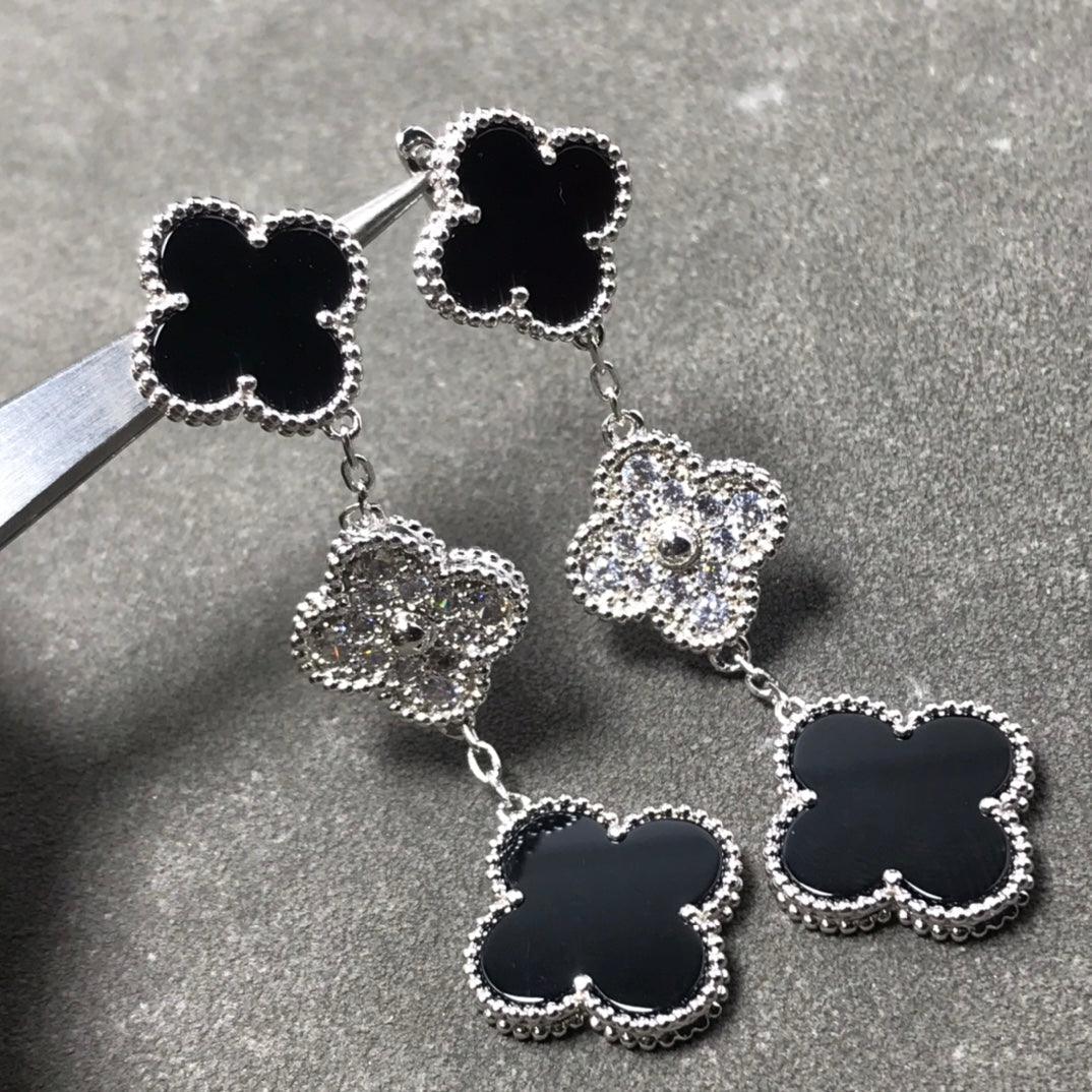 [Clover Jewelry]CLOVER 3 MOTIF DIAMOND ONYX SILVER EARRINGS